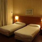 Hotel 2c 3*