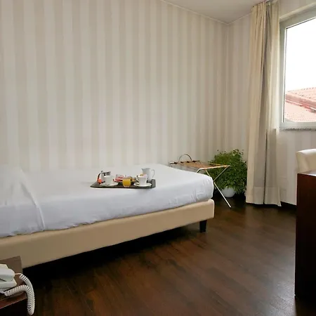 2c Hotell Legnano