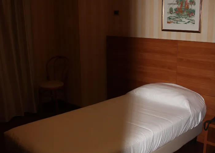 2c Hotel Legnano