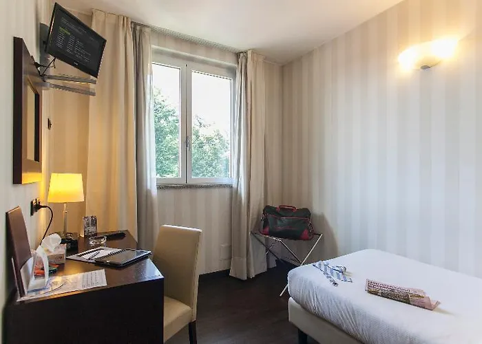 2c Hotel Legnano