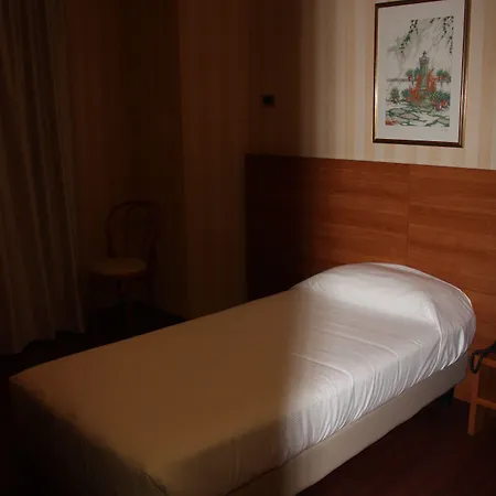 2c Hotel Legnano