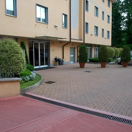 2c Hotel 3*