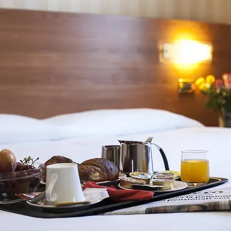 2c Hotel 3*