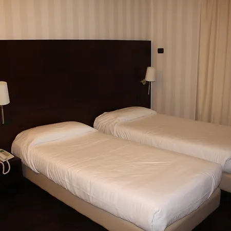 2c Hotel