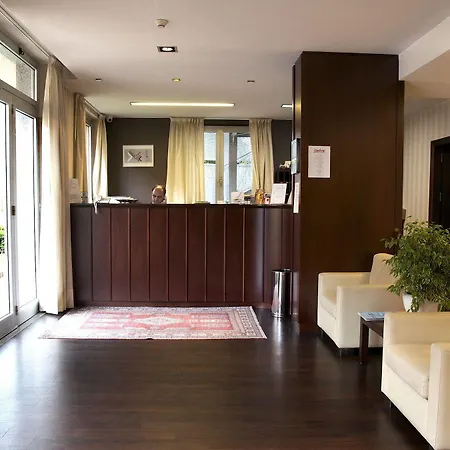 Hotel 2c 3*