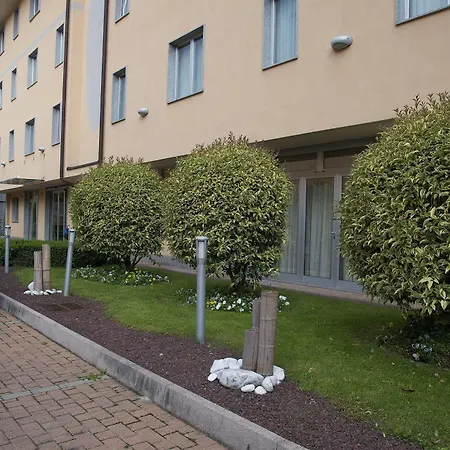 2c Hotel Legnano