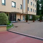 2c Szálloda 3*