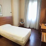 Szálloda 2c Legnano